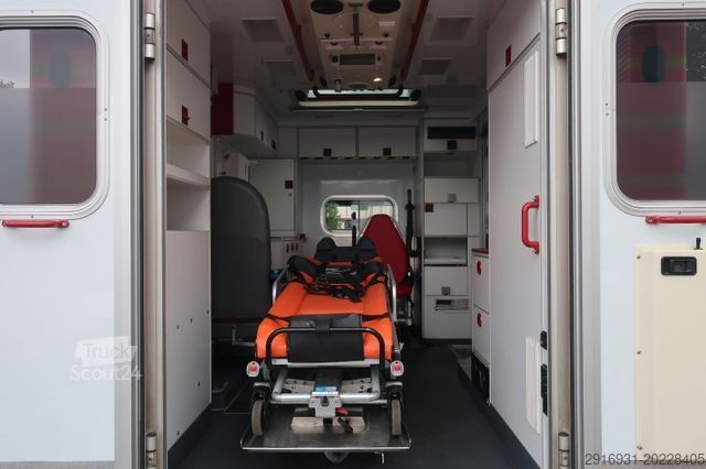 Πυροσβεστικό όχημα MERCEDES-BENZ Sprinter RTW 519CDI 1.Hand/ Navi / Fzg Nr: A79