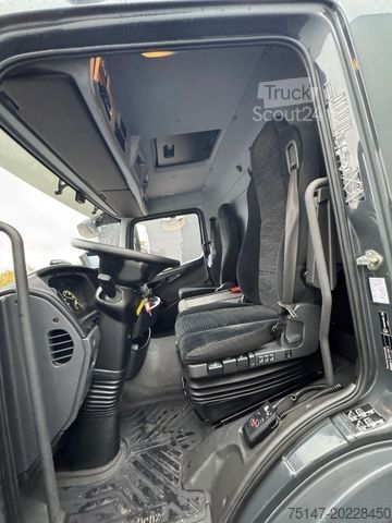 Transporter mit Koffer MERCEDES-BENZ 823 L Atego Klima 7,26m Euro6D Seitentüre LBW
