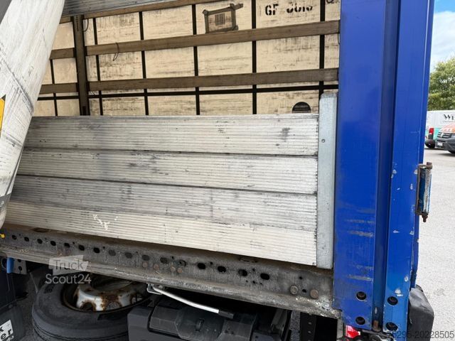 Semirremolque abierto con toldo SCHMITZ CARGOBULL SCB*S3T 3x Achs Safety Roof TOP Zustand