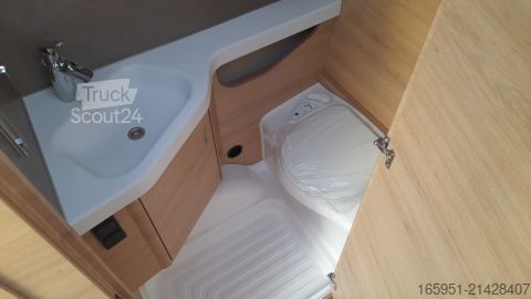 كرافان Knaus Südwind 540 UE 60 YEARS 60 Years Ed.2025 1800kg