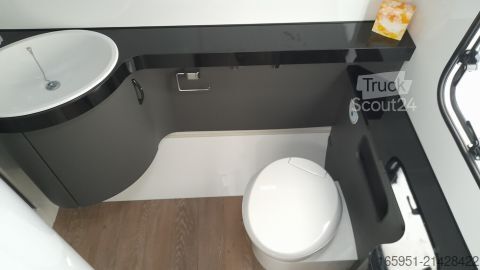 Lakókocsi Hobby Excellent 540 WFU % Aktionswagen %