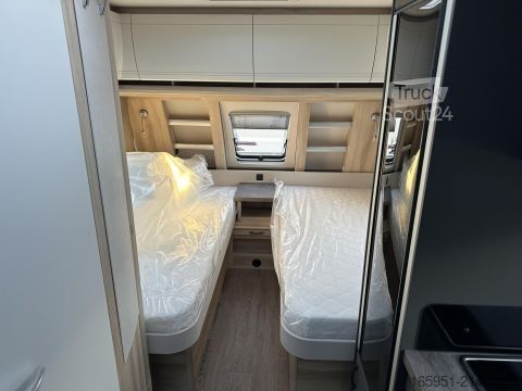 Lakókocsi Hobby De Luxe 495 UL IC Sonder. Mod. 2026 1800 kg