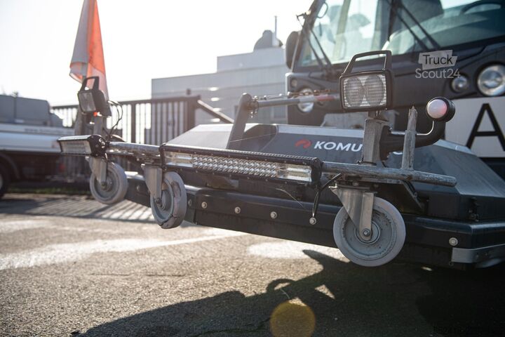 уборка улиц MULTICAR M 30