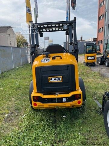 Kolesni nakladalnik JCB 403