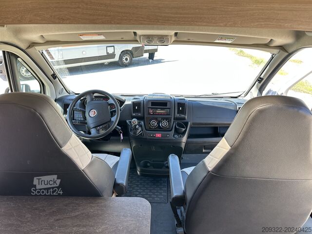 Caravane/camping-car Fiat Weinsberg Carabus 600 K | 4 Posti Letto | Completamente Attrezzato