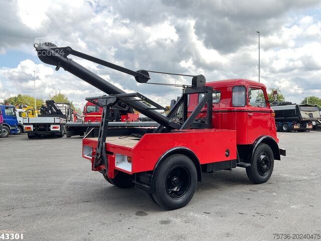 Vehicul de recuperare DAF T1300 ''Kikker'' Bergingswagen