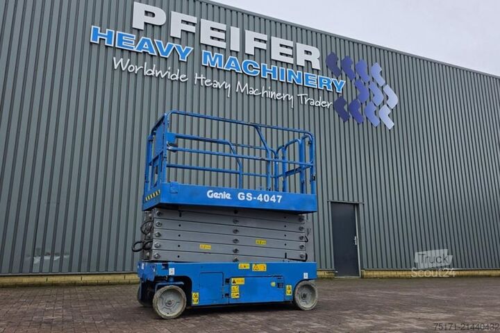 Scissor lift Genie GS4047 Electric, 14m Working Height, 350kg Capacit