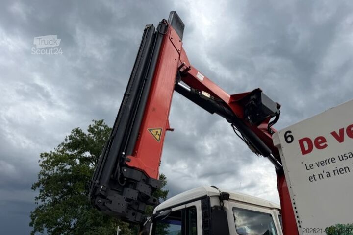 Jeřáb na nákladním automobilu MAN TGS 26.400 PK12001 EH