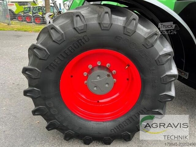 Tractor Fendt 718 VARIO S4 Profi Plus