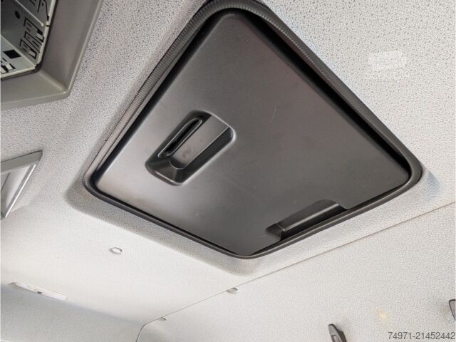 Kühlkoffer-LKW Mercedes-Benz Atego 1223 Kühlkoffer+LBW*Autom Tempo Klima SHZ