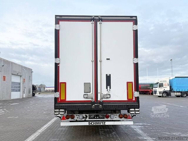 Gekoeld/bevroren transport Schmitz Refrigerated trailer / Kühlauflieger / Køletrailer