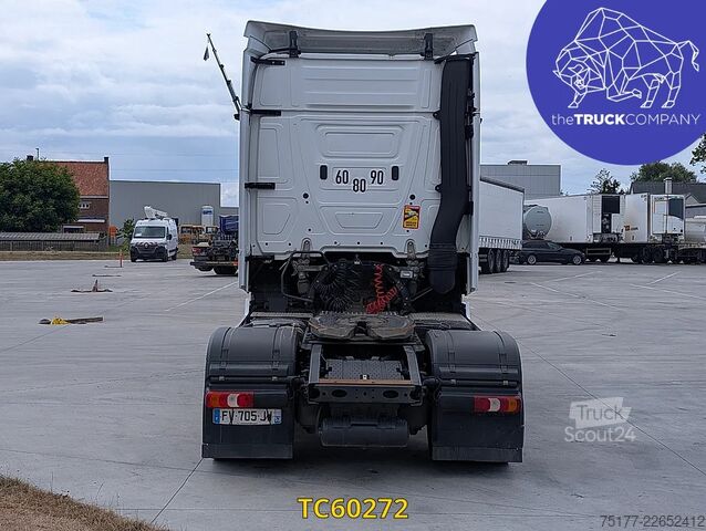 Standaard-SZM Mercedes-Benz Actros 1845