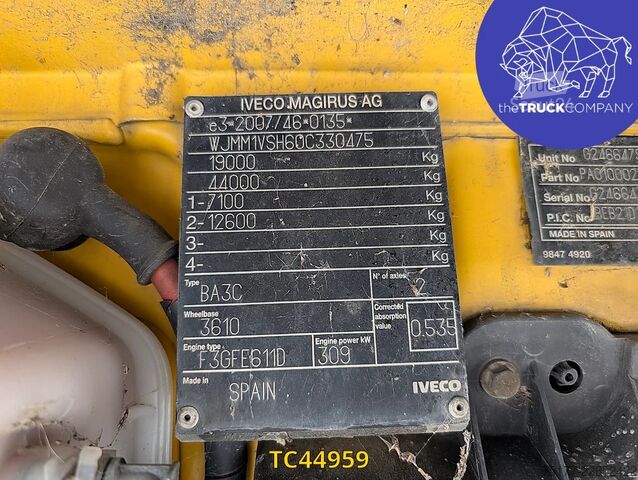 Standaard-SZM Iveco Stralis 440 S45