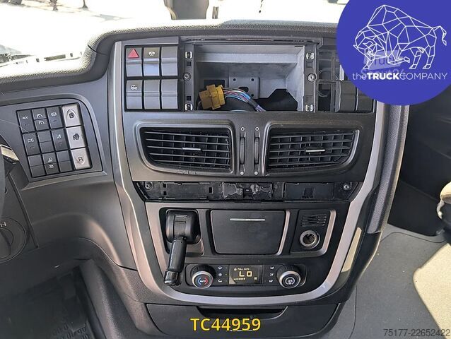 Standard-SZM Iveco Stralis 440 S45