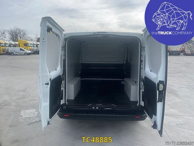 Ploščati dostavnik Renault Trafic Trafic 3 150.30 EDC6 L1H1