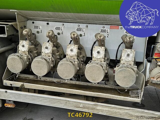 Cisterna Renault Premium 320