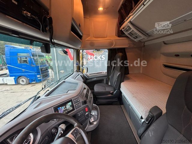 Volume trekker DAF XF 480 Retarder Mega Voll Luft Standklima