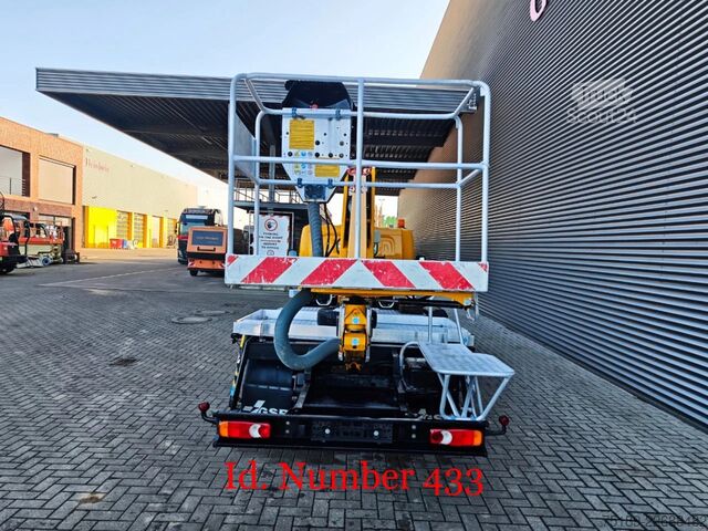 Plataforma elevadora Nissan Cabstar 35.12 NT400 GSR E179T