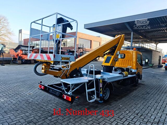 Plataforma elevadora Nissan Cabstar 35.12 NT400 GSR E179T