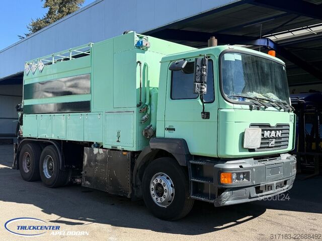Vehículo de succión MAN 33.364 6x4 Big axles, Steel spring, Manuel, Eur...