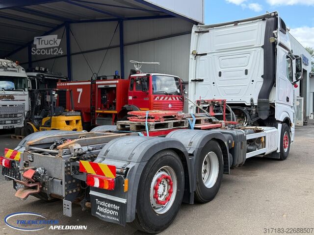 Chassis med førerhus Mercedes-Benz Actros 2548 Retarder, Stuuras, PTO, Euro 6