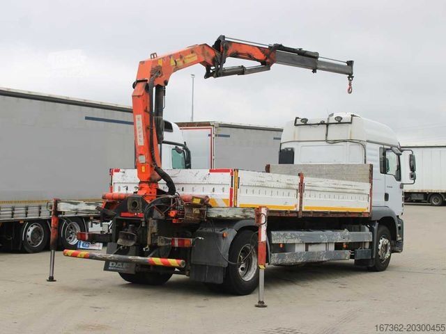 Platós teherautó MAN TGA 18.430, EURO 4, RETARDER, PALFINGER PK10500A