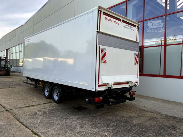 Remorcă carosată Möslein TK0105D-L Weiß  Tandem Koffer, Ladebordwand 1,5 t + DurchladbarNeufahrzeug --