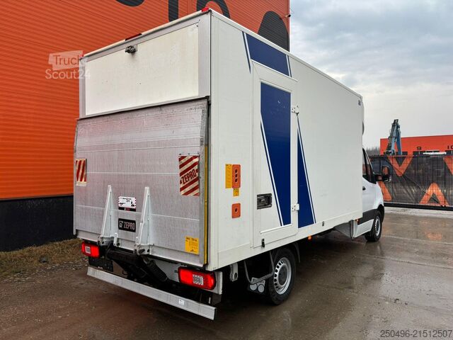 Slēgta kaste Mercedes-Benz Sprinter 316 BOX L=4273 mm