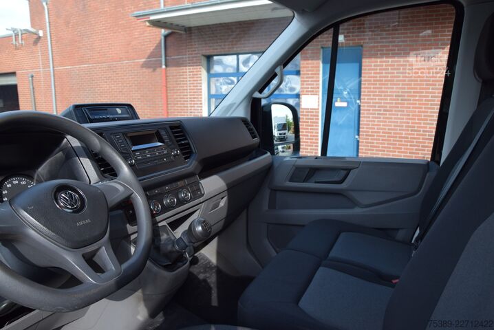 Фургон с высокой крышей VW Crafter  35 L2H2 AHK 2xSchiebetür Werkstattregale