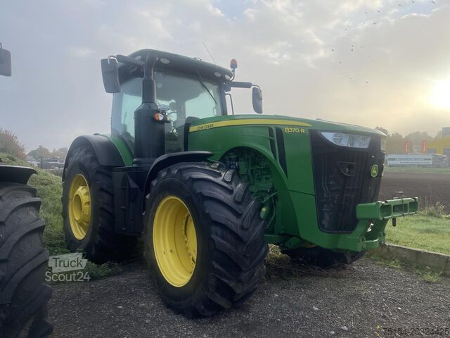 Трактор John Deere 8730 R e23