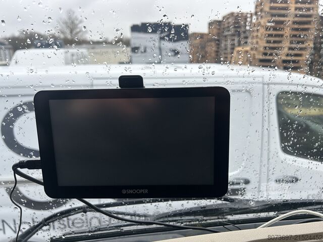 Actros Lowliner + porte-engins HRD, 252 000 km Mercedes-Benz Actros 1842