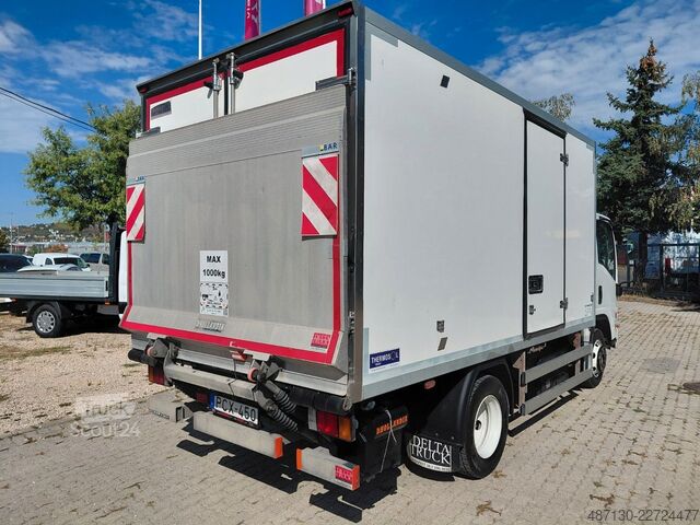 Koelwagen ISUZU Isuzu P75 3,0 Serie Blue
