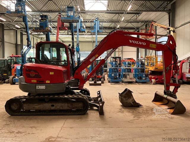 Midi bager Volvo ECR 88 D