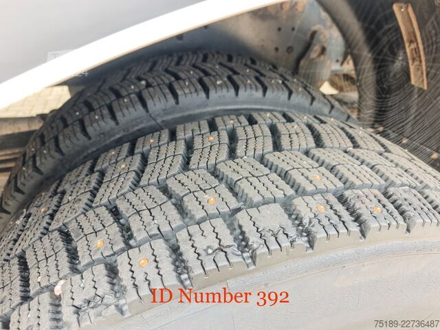 Piattaforma di sollevamento Mercedes-Benz Axor 1833 4x4 Vema 222 TE