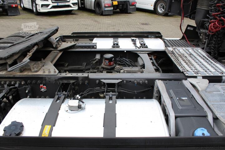 Standard trekkvogn Renault T 480 E6 Alufelgen Retarder Vollspoiler Kühlbox