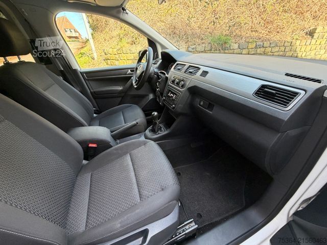 Minibus VW Caddy Maxi 1.4 TGI/CNG BlueMotion Rollstuhlrampe