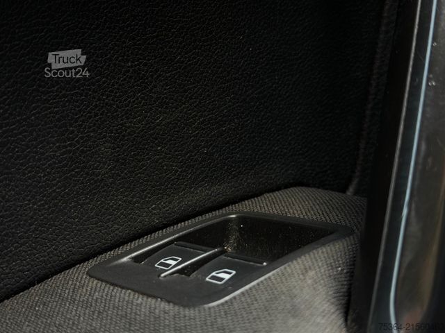 Minibus VW Caddy Maxi 1.4 TGI/CNG BlueMotion Rollstuhlrampe