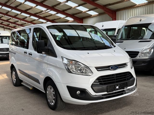 Minibus FORD Transit Custom 2.0 TdCi L1H1 9Sitze Motor Defect