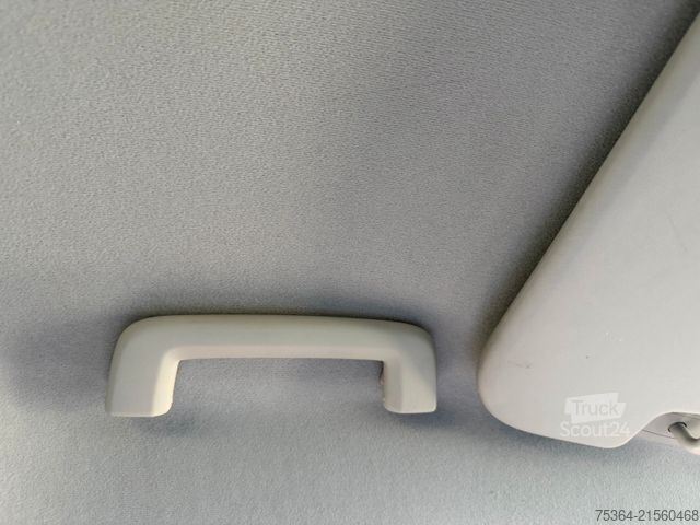 Minibus FORD Transit Custom 2.0 TdCi L1H1 9Sitze Motor Defect