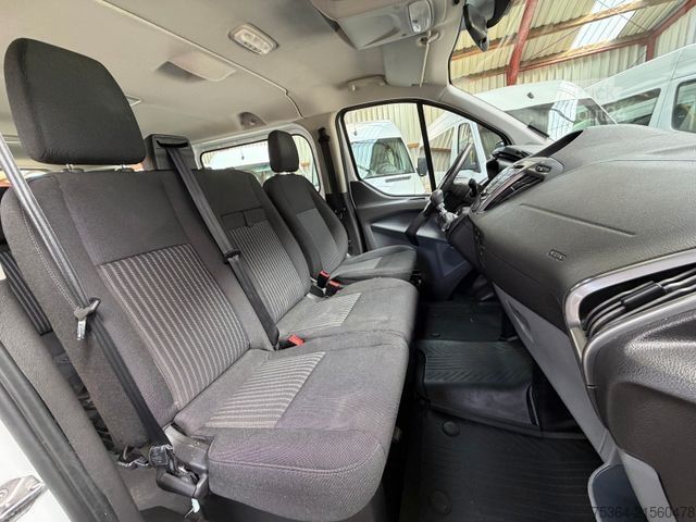 Minibus FORD Transit Custom 2.0 TdCi L1H1 9Sitze Motor Defect