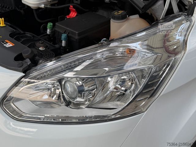 Minibus FORD Transit Custom 2.0 TdCi L1H1 9Sitze Motor Defect