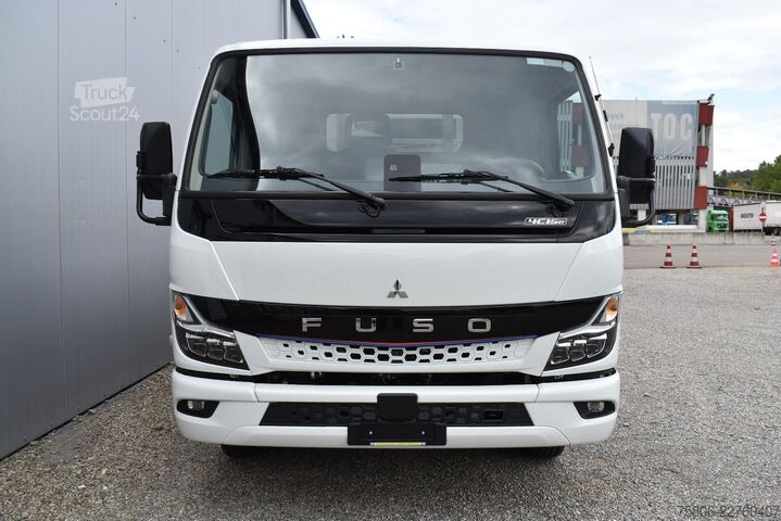 Pick-up kombi FUSO eCanter 4C15e 3Sitze Pritsche