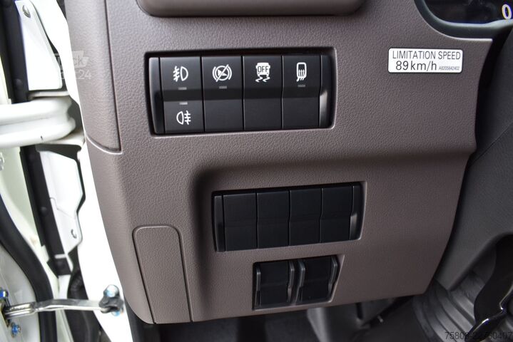 Pick-up kombi FUSO eCanter 4C15e 3Sitze Pritsche