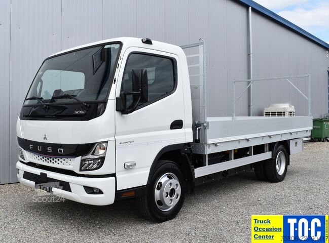 Pick-up kombi FUSO eCanter 4C15e 3Sitze Pritsche