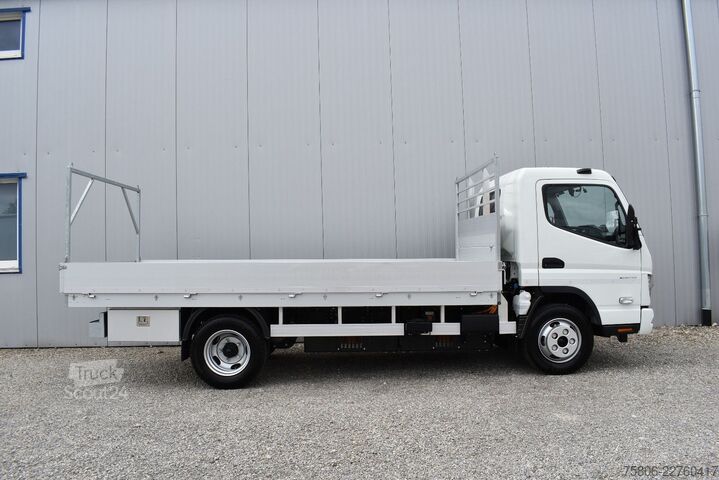Pick-up kombi FUSO eCanter 4C15e 3Sitze Pritsche