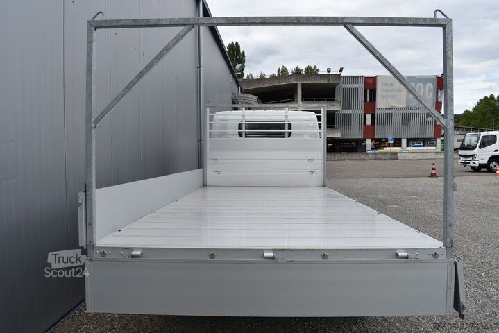 Pick-up kombi FUSO eCanter 4C15e 3Sitze Pritsche
