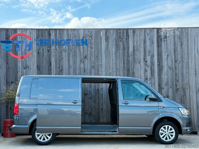 Slēgtais furgons VW T6 Transporter 2.0 TDI 2x Schiebetür AHK Tempom.