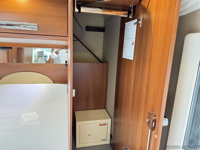 Camping-car intégral CARTHAGO chic s-plus I 52 Alde+Hubstützen+Klima+Solar+Sat