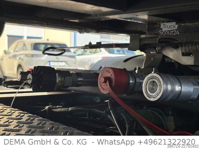 Vakio vetoauto MAN TGA 18.310*HYVALIFT*Kipphydraulik*SZM + Absetzer