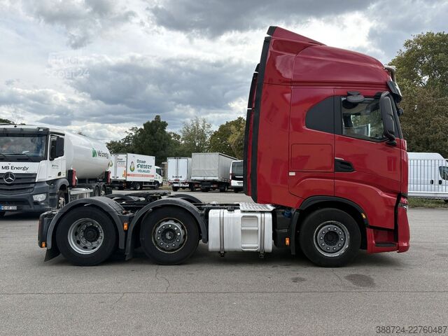 Стандартний тягач IVECO S WAY570*Klima*Retarder*verstellbare Sattelkuppl